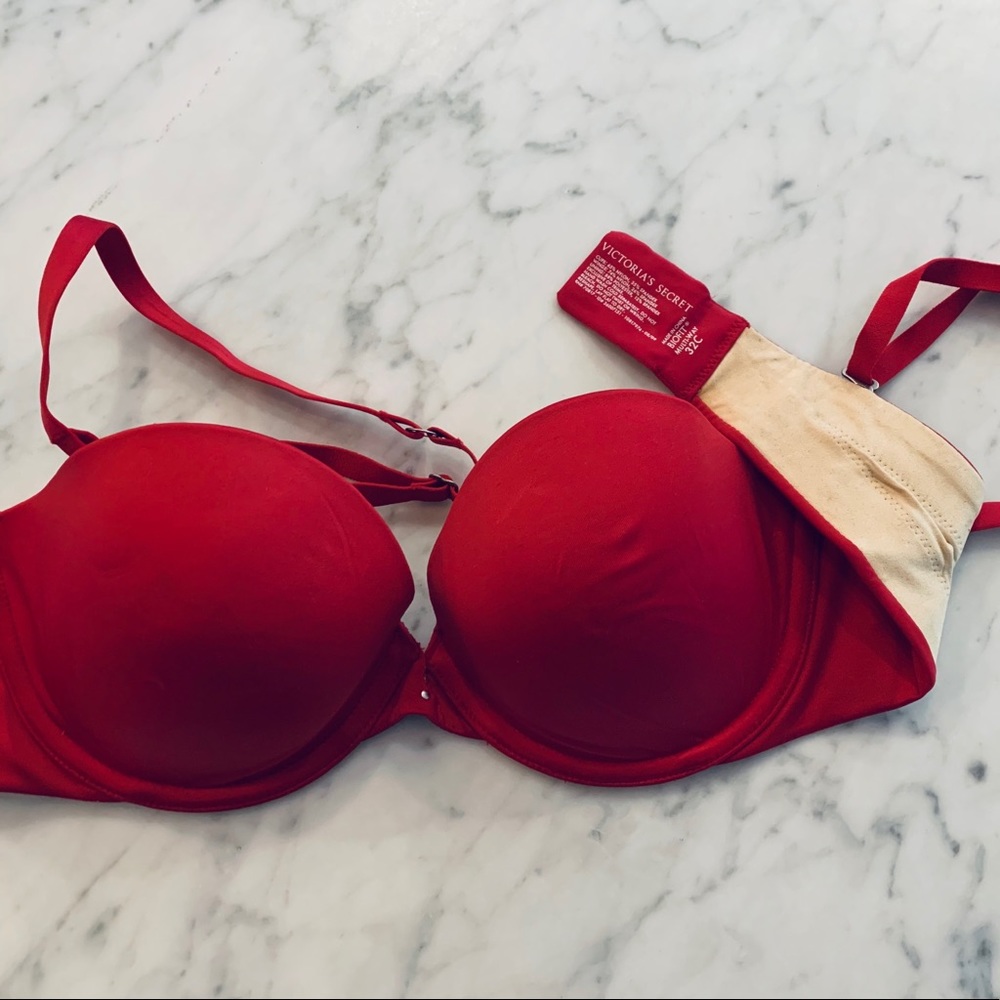 Victoria’s Secret multi-way bra
